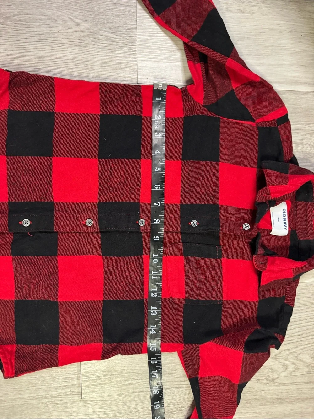 Old Navy Boys Red And Black Plaid Long Sleeve Button Down Flannel Medium 8.